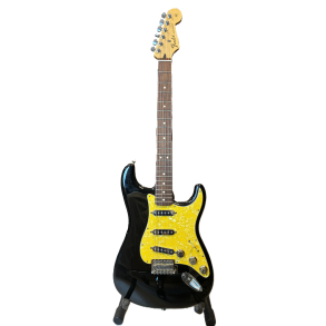 (BRUGT) Fender Standard MIM Stratocaster Black 2013